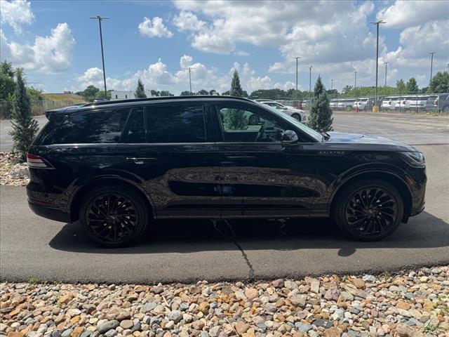 new 2025 Lincoln Aviator car, priced at $76,125