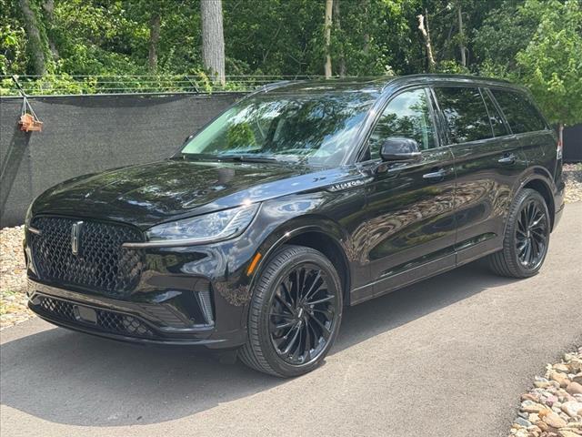 new 2025 Lincoln Aviator car, priced at $76,125