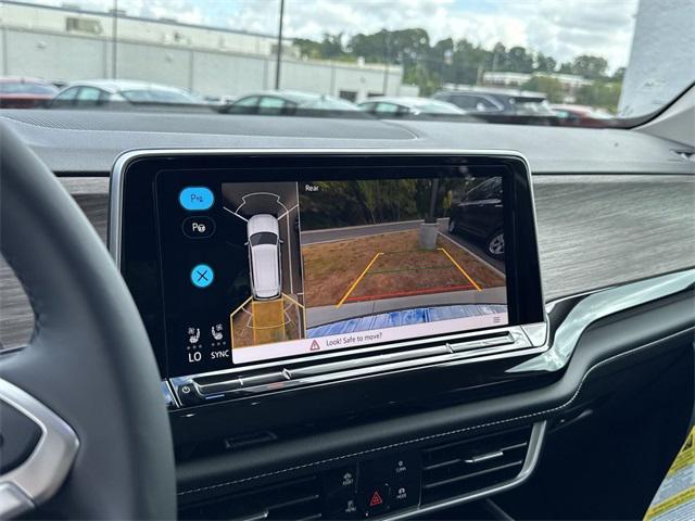 new 2026 Volkswagen Atlas car, priced at $57,998