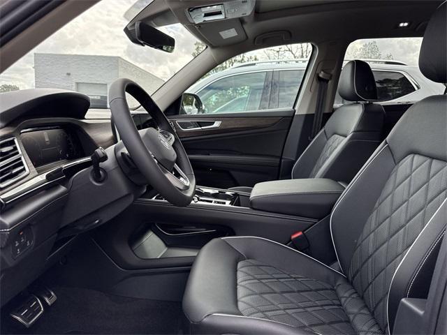 new 2026 Volkswagen Atlas car, priced at $57,998