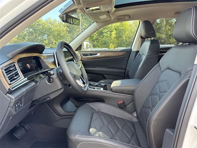 new 2026 Volkswagen Atlas car, priced at $47,805
