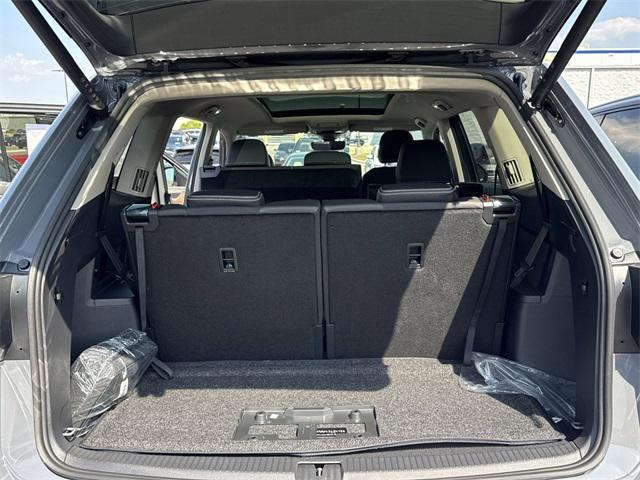 new 2026 Volkswagen Atlas car, priced at $48,398