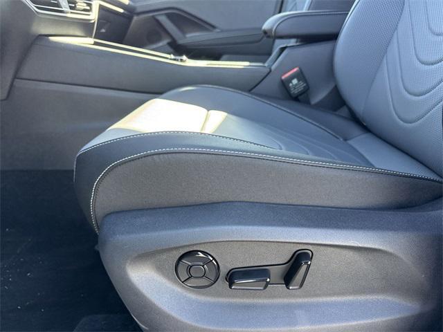 new 2026 Volkswagen Tiguan car, priced at $39,837