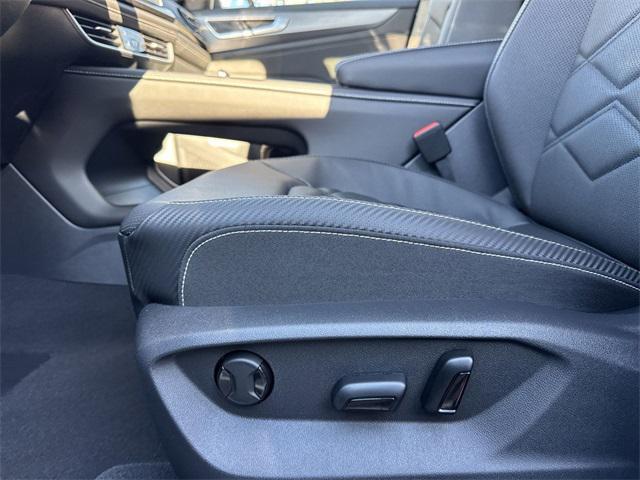 new 2026 Volkswagen Atlas Cross Sport car, priced at $48,606