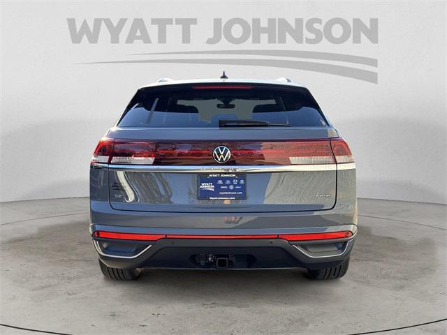 new 2026 Volkswagen Atlas Cross Sport car, priced at $48,606