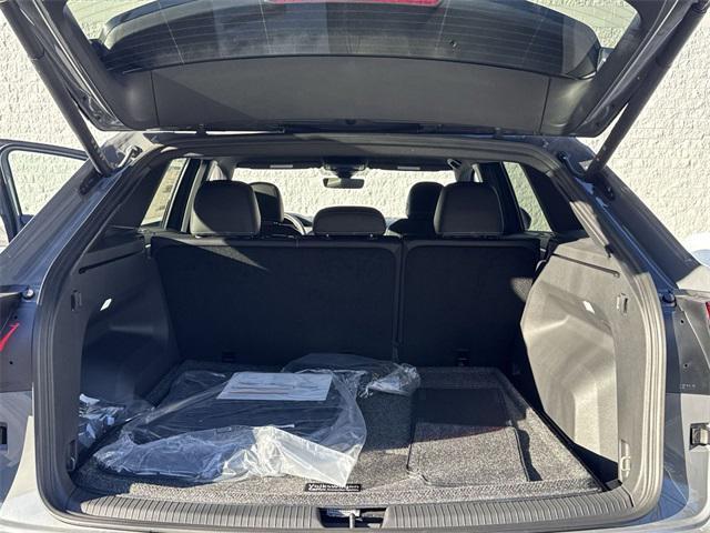 new 2026 Volkswagen Atlas Cross Sport car, priced at $48,606