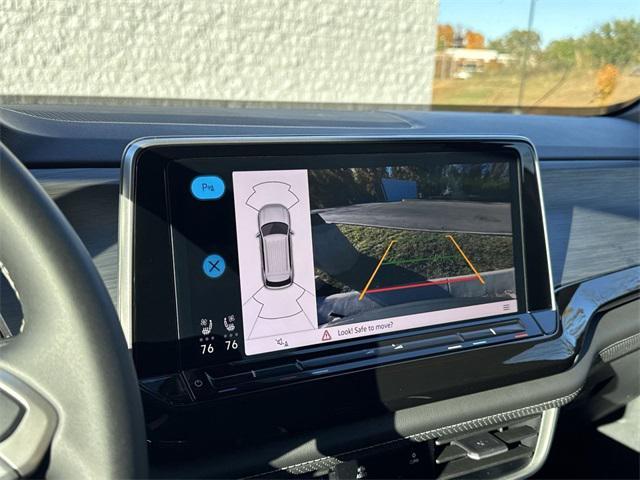 new 2026 Volkswagen Atlas Cross Sport car, priced at $48,606