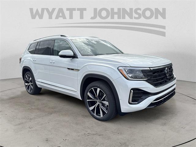 new 2026 Volkswagen Atlas car, priced at $58,566