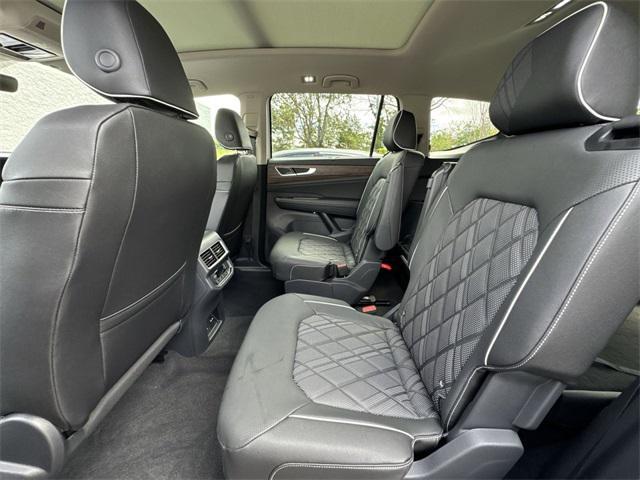 new 2026 Volkswagen Atlas car, priced at $58,566