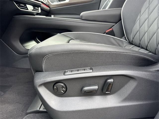 new 2026 Volkswagen Atlas car, priced at $58,566