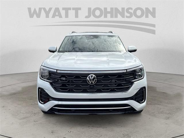 new 2026 Volkswagen Atlas car, priced at $58,566