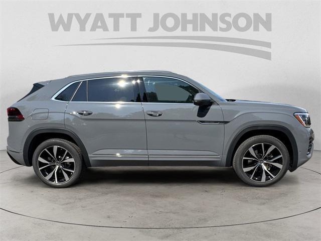 new 2026 Volkswagen Atlas Cross Sport car, priced at $56,748