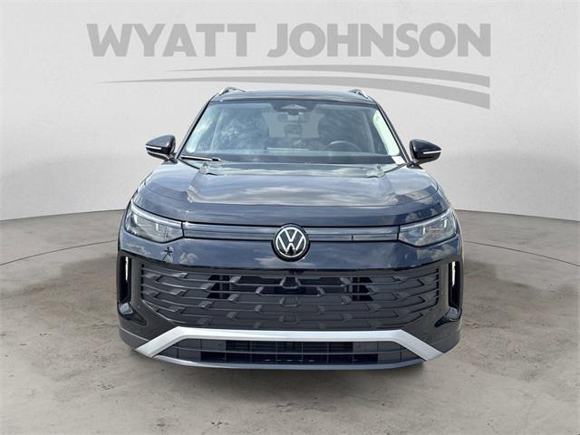 new 2025 Volkswagen Tiguan car, priced at $35,576
