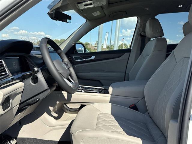 new 2026 Volkswagen Atlas car, priced at $57,758