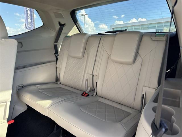 new 2026 Volkswagen Atlas car, priced at $57,758