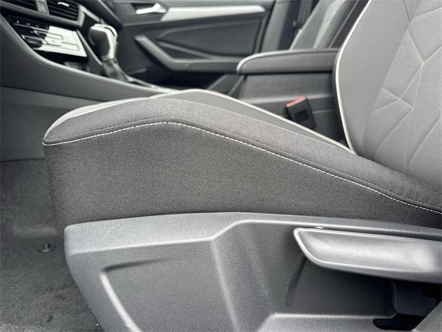 new 2025 Volkswagen Jetta car, priced at $26,026
