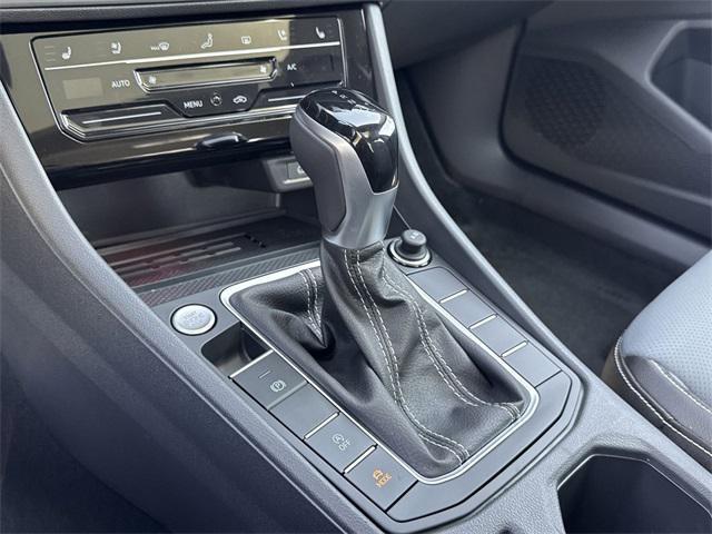 new 2025 Volkswagen Jetta car, priced at $31,319