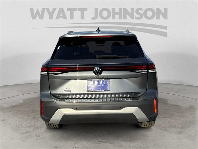new 2025 Volkswagen Tiguan car, priced at $38,287