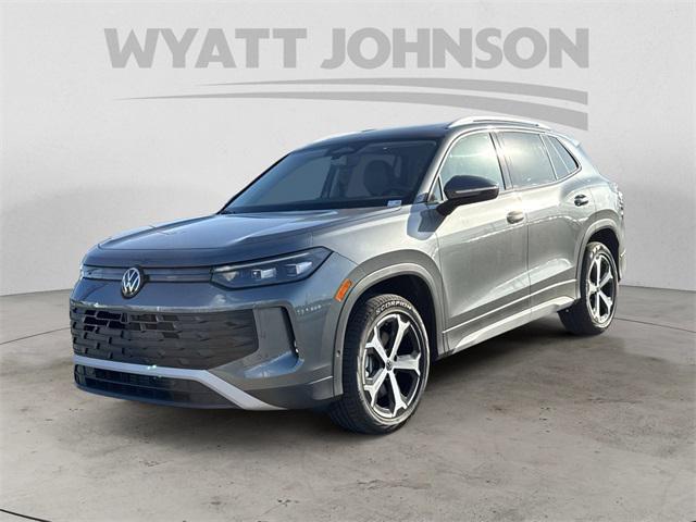 new 2025 Volkswagen Tiguan car, priced at $38,287