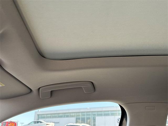 new 2025 Volkswagen Tiguan car, priced at $38,287