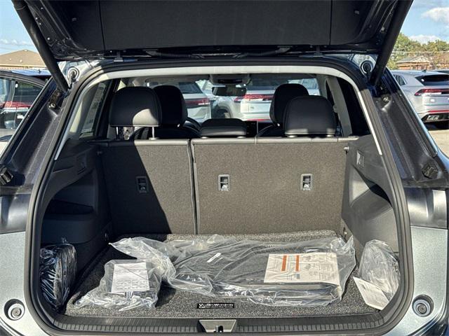 new 2025 Volkswagen Tiguan car, priced at $38,287