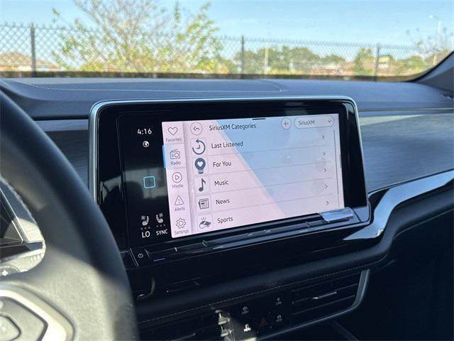 new 2026 Volkswagen Atlas Cross Sport car, priced at $47,546