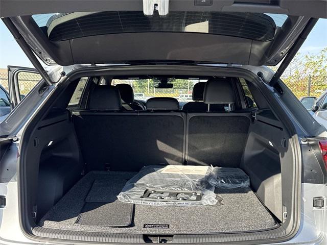 new 2026 Volkswagen Atlas Cross Sport car, priced at $47,546