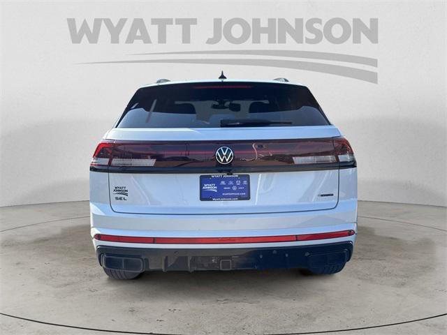 new 2026 Volkswagen Atlas Cross Sport car, priced at $53,688