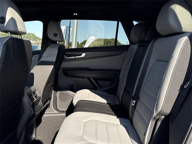 new 2026 Volkswagen Atlas Cross Sport car, priced at $53,688