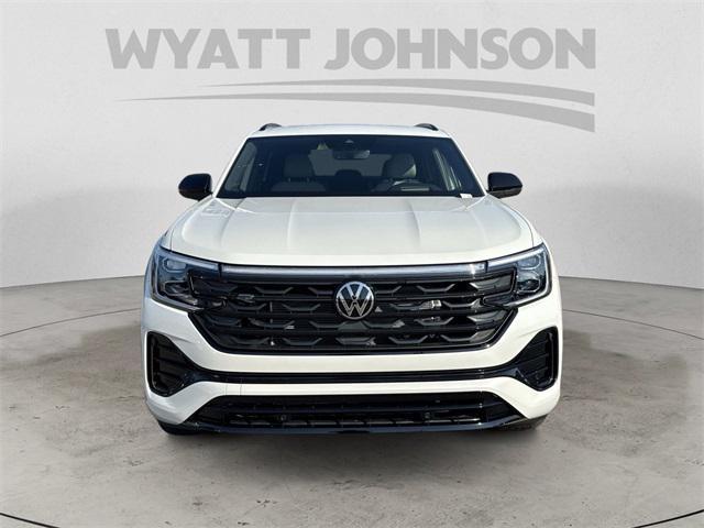 new 2026 Volkswagen Atlas Cross Sport car, priced at $53,688