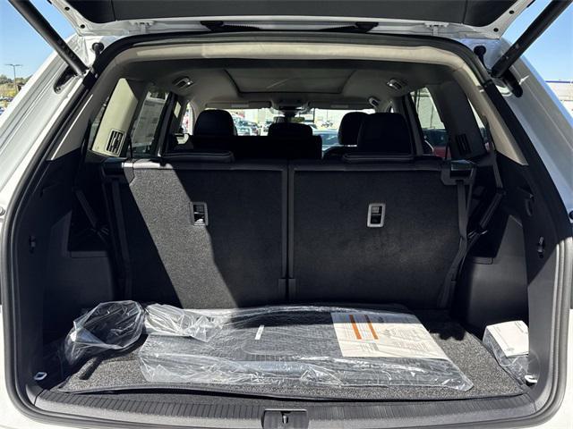 new 2026 Volkswagen Atlas car, priced at $49,999