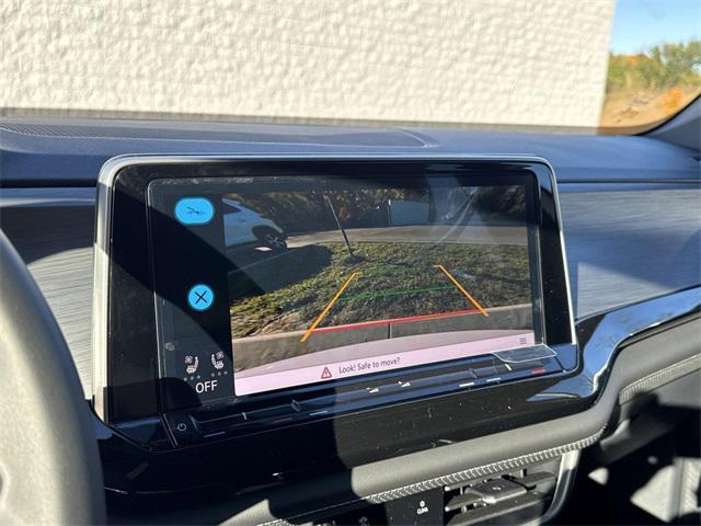 new 2026 Volkswagen Atlas Cross Sport car, priced at $41,236