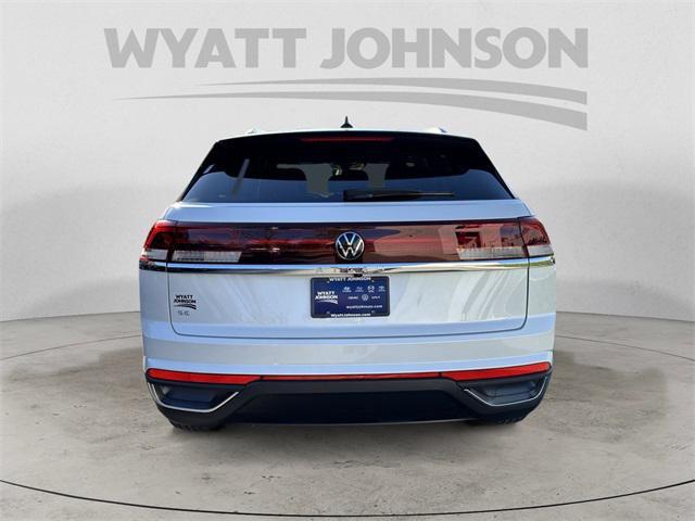new 2026 Volkswagen Atlas Cross Sport car, priced at $41,236