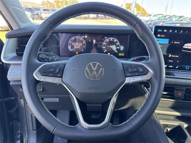 new 2025 Volkswagen Tiguan car, priced at $32,571