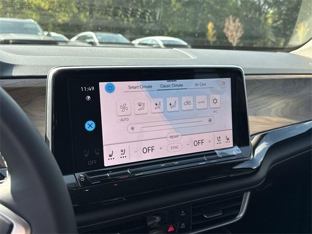 new 2026 Volkswagen Atlas car, priced at $41,902