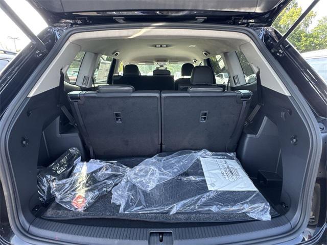 new 2026 Volkswagen Atlas car, priced at $41,902