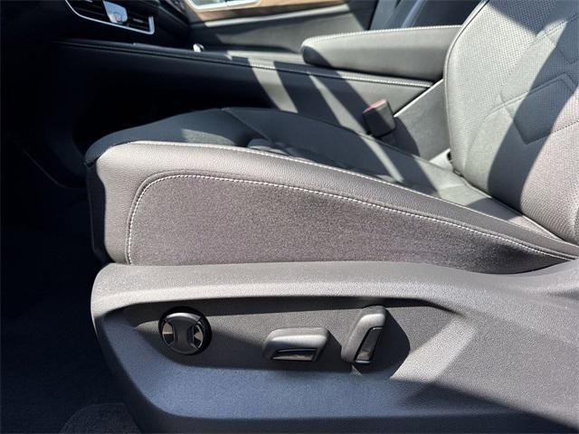 new 2026 Volkswagen Atlas car, priced at $41,902