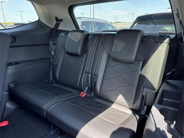 new 2026 Volkswagen Atlas car, priced at $41,902