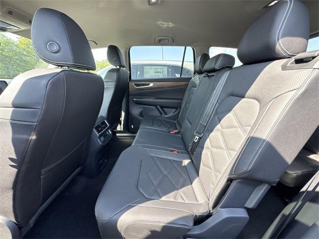 new 2026 Volkswagen Atlas car, priced at $41,902