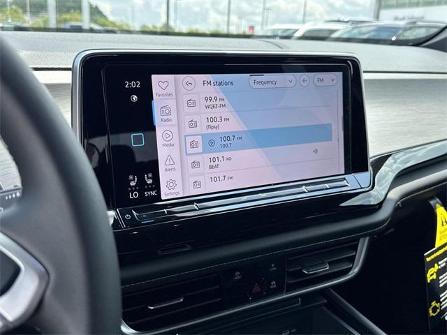 new 2025 Volkswagen Atlas Cross Sport car, priced at $41,511