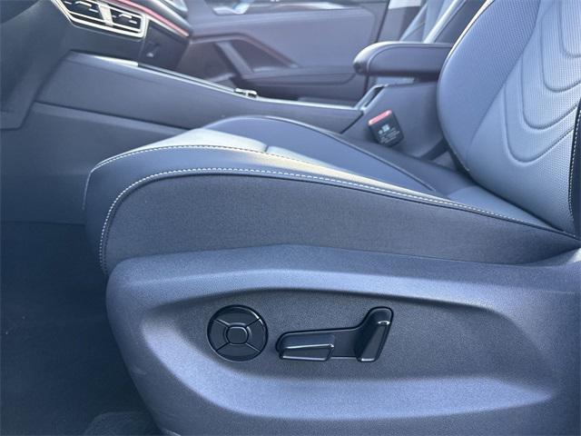 new 2025 Volkswagen Tiguan car, priced at $36,491