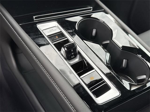 new 2026 Volkswagen Atlas car, priced at $58,111