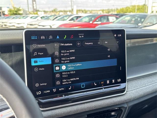 new 2025 Volkswagen Tiguan car, priced at $32,275