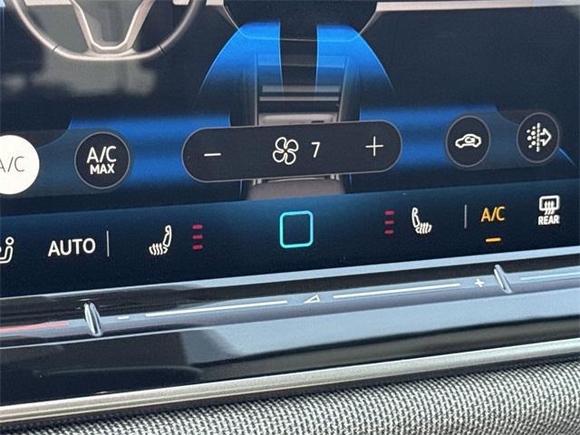 new 2025 Volkswagen Tiguan car, priced at $32,275