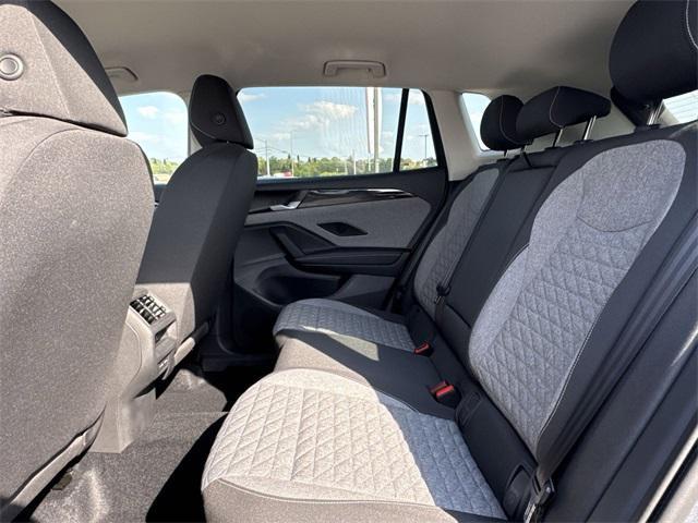 new 2025 Volkswagen Tiguan car, priced at $32,275