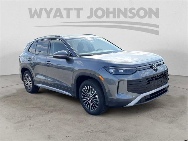 new 2025 Volkswagen Tiguan car, priced at $32,275