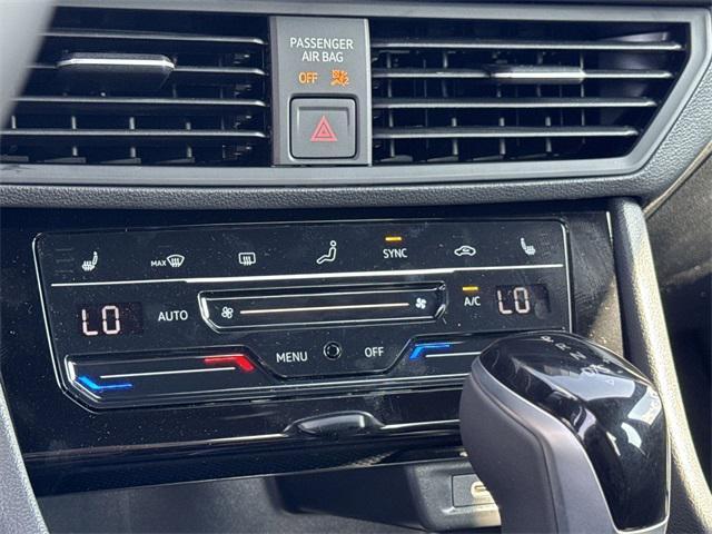 new 2025 Volkswagen Jetta car, priced at $26,026