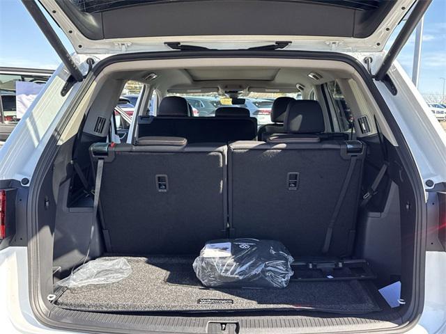 new 2026 Volkswagen Atlas car, priced at $51,188