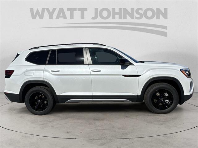 new 2026 Volkswagen Atlas car, priced at $51,188