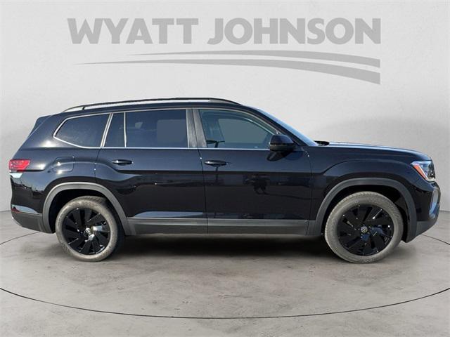 new 2026 Volkswagen Atlas car, priced at $47,438